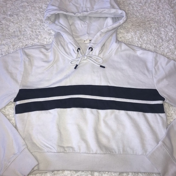 garage cropped hoodie - Picture 1 of 6